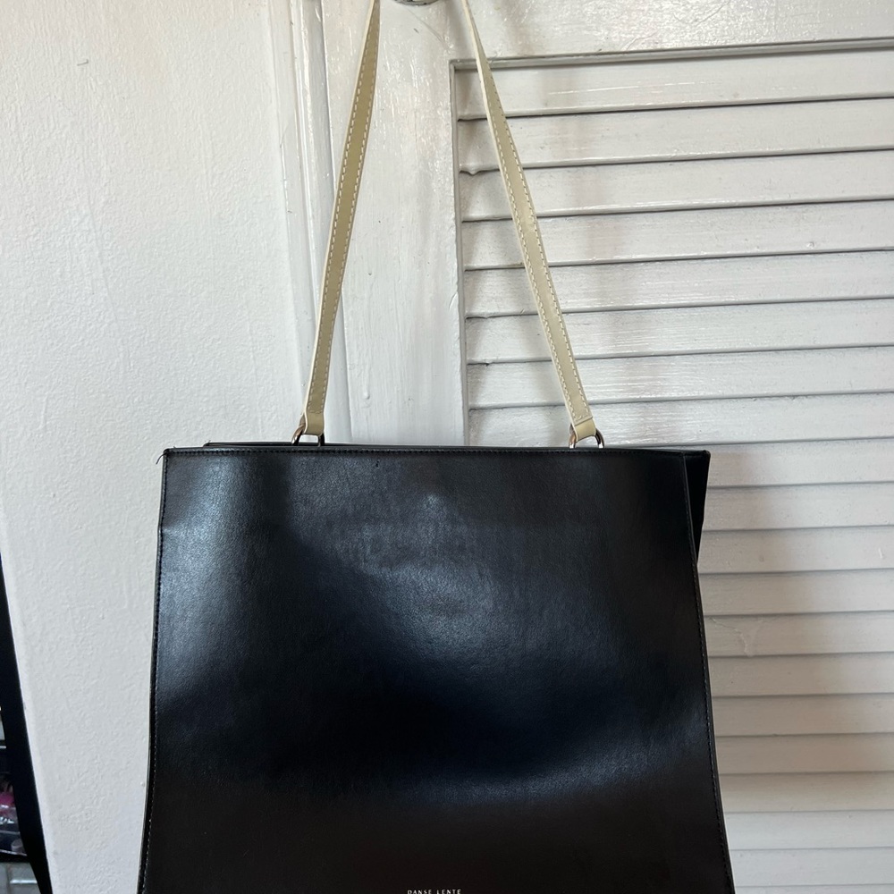 Danse Lente Leather Tote - Picture 7 of 8